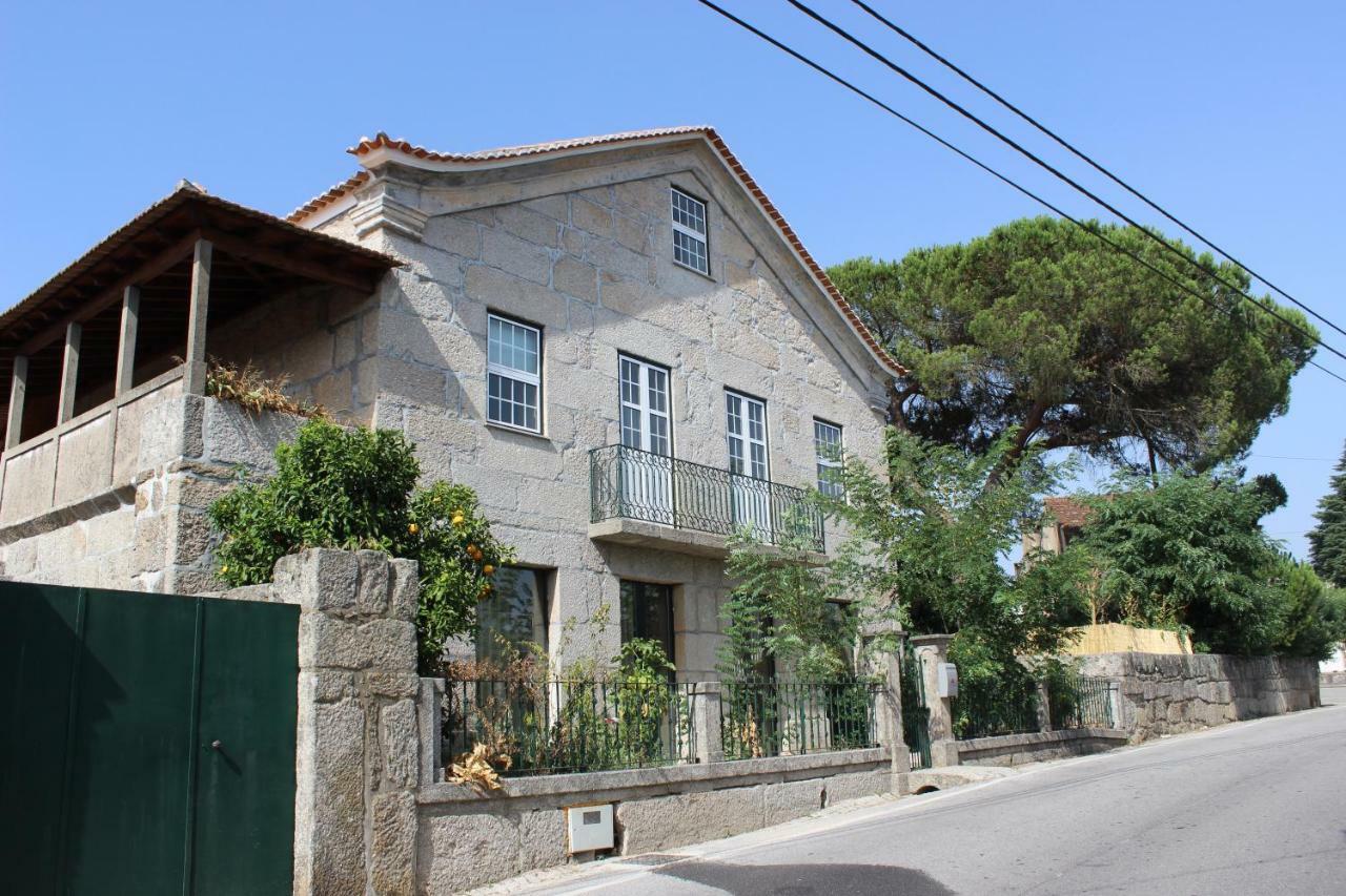 Hostel Casa Do Pinheiro Lagares da Beira Bagian luar foto